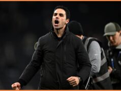 Arteta, técnico do Arsenal, elogia Eze após vitória sobre o Tottenham