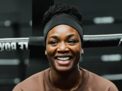 Claressa Shields e Franchon Crews-Dezurn estão de volta em paz.