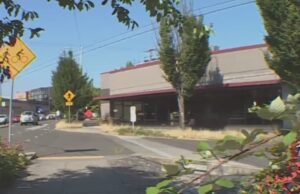 Resolução do condado de Multnomah para fortalecer os serviços de acompanhamento dos centros de deflexão.