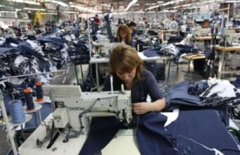 A forte reação da indústria têxtil a Luis Caputo após seus comentários sobre roupas ECONOMIA El Intransigente