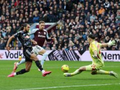 bomba em um ângulo de 30 metros