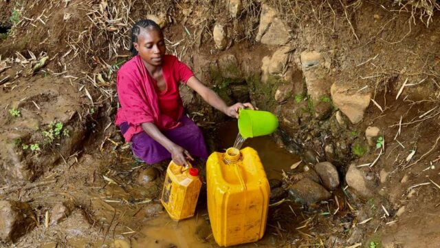 Ethiopian-Woman-Fetching-Contaminated-Water.jpg