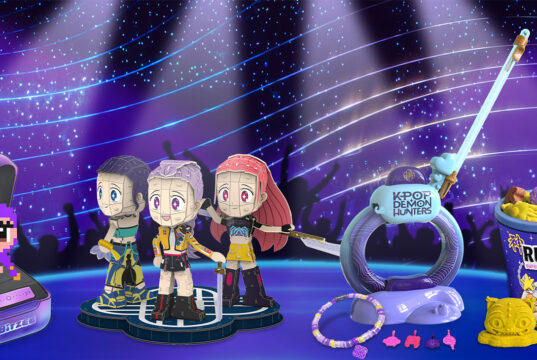 Brinquedos “KPop Demon Hunters” da Spin Master: areia cinética, Bitzee e muito mais