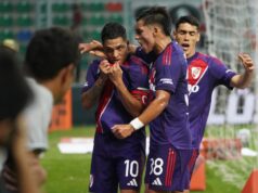 O River jogou mal e encontrou a solução graças a um pênalti agonizante de Juanfer Quintero para vencer o Ciudad de Bolívar pela Copa da Argentina