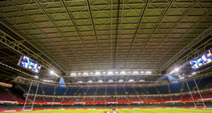 Por que o telhado do Estádio do Principado está fechado para todos os jogos das Seis Nações?