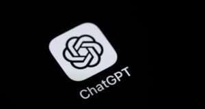 OpenAI discutiu chamar a polícia sobre o suposto atirador canadense em bate-papos