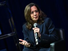 Kamala Harris leva a pressão para apoiar Crockett antes da Primária do Texas.