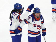 A equipe fast kids dos EUA derrotou o Canadá