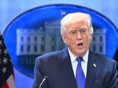 Lista de todas as leis que Trump poderia usar para impor impostos após a derrota da Suprema Corte