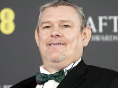 John Davidson emite declaração sobre discriminação racial no BAFTA