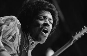 Nova York nomeia rua icônica de Greenwich Village como ‘Jimi Hendrix Way’