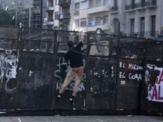 A polícia aplicou o protocolo anti-piquetes e prendeu 11 pessoas