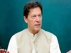 A irmã de Imran Khan está alertando sobre sua saúde e exigindo tratamento especializado