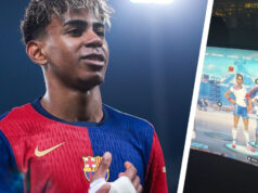 Quais jogadores de futebol Lamin Yamal joga no Playstation? Um monitor exibe uma lista de melhores amigos