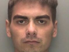 Ele foi condenado à prisão perpétua por matar uma menina de 9 anos enquanto brincava de basquete na Inglaterra.