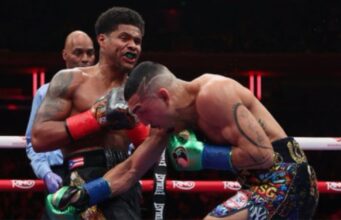 Shakur Stevenson domina Teofimo Lopez e se torna campeão da 4ª divisão