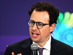 Trump transfere proibição antrópica do governo dos EUA