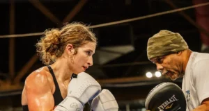 Samantha Worthington quer Undisputed, com ou sem Katie Taylor