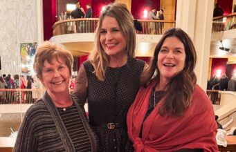 Autoridades revistam a casa de Anne Guthrie depois que a mãe Nancy desaparece