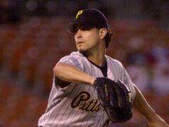 O ex-arremessador Dan Serifini foi condenado à prisão perpétua pelo assassinato de 21.