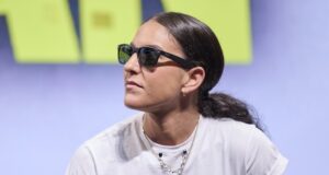 Stevie Morgan está buscando a campeã obrigatória contra 135 libras, Stephanie Hahn.