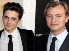 Christopher Nolan dá uma chave de braço em Timothée Chalamet e dá um noogie nele