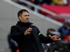 um treinador apaixonado e ambicioso com um fator chave para superar um rio maltratado