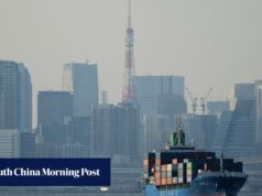 O Japão quer que os EUA cumpram o acordo comercial à medida que novas tarifas globais entram em vigor.