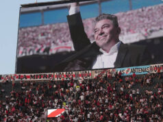 A loucura na despedida de Marcello Gallardo ao rio: lágrimas, paixão, canções…