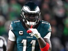Eagles não se compromete com AJ Brown, não vai ‘garantir’ retorno, confirmam Nick Sirianni e Howie Roseman