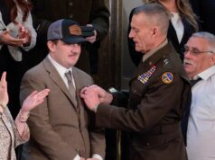 O Estado da União de Trump recebeu críticas mistas. Momento Purple Heart mostra unidade