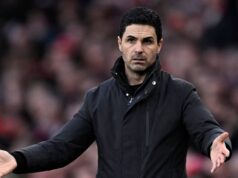 Arsenal lidera a corrida para contratar Christian Plecic