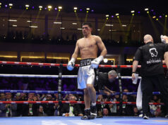 A licitação pela bolsa Dmitry Bivol-Michael Eifert IBF foi adiada para terça-feira.