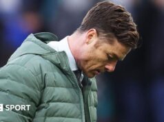 Impressionante Mansfield pressiona Parker – seu tempo em Burnley acabou?