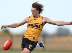 A estrela de Hawthorn assinou uma extensão de quatro anos após uma oferta de Essendon