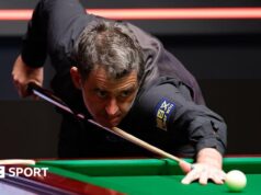 Ronnie O’Sullivan se inscreve no Campeonato Mundial de Snooker Sênior.