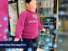 Um menino chinês recebe 1,8 milhão de polegares para cima por perder peso toda vez que pula corda