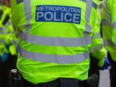 Policial foi demitido por dirigir uma pizzaria enquanto estava de licença médica