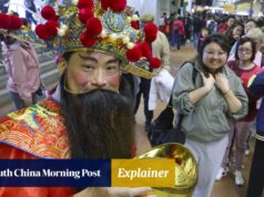 Descritor | Dos fogos de artifício às corridas, como Hong Kong celebra o Ano do Cavalo.