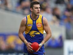 West Coast Eagle Elliott Yeo finalmente voltou de lesão, então Andrew McQualter deve encontrar uma função adequada.