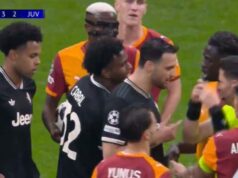 Juan Cabal teve um pesadelo aos 22 minutos do jogo Juventus x Galatasaray