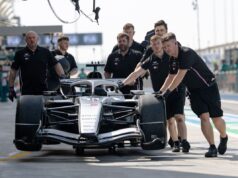 Por que a Cadillac não usa tantas peças Ferrari F1 quanto possível?