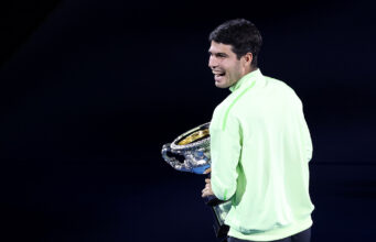 Carlos Alcaraz conquistou toda a terra