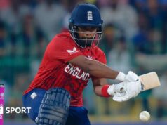 Copa do Mundo T20: As esperanças do inglês Rehan Ahmed de uma vaga na semifinal XI acabaram.