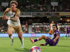 A-League: Perth Glory venceu o líder Newcastle Jets por 3-1