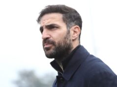 Diretor esportivo de Como não tem certeza sobre o futuro de Cesc Fabregas e Nico Paz