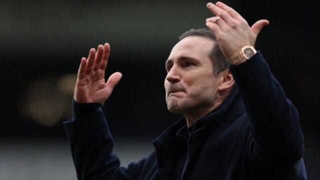 coventry-city-manager-frank-lampard-applauds-fans-after-the-match.JPG