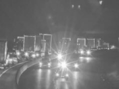 M11 fechado em AMBAS as direções após incidente policial perto do Aeroporto de Stansted, enquanto motoristas alertam sobre graves atrasos