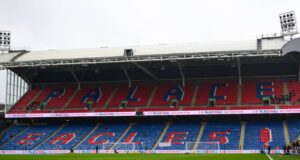 Sean Dyche prefere o trabalho no Crystal Palace em meio ao interesse de West Brom e Burnley