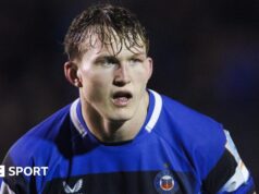 Ted Hill: O flanqueador de Bath assinou um novo contrato de três anos.